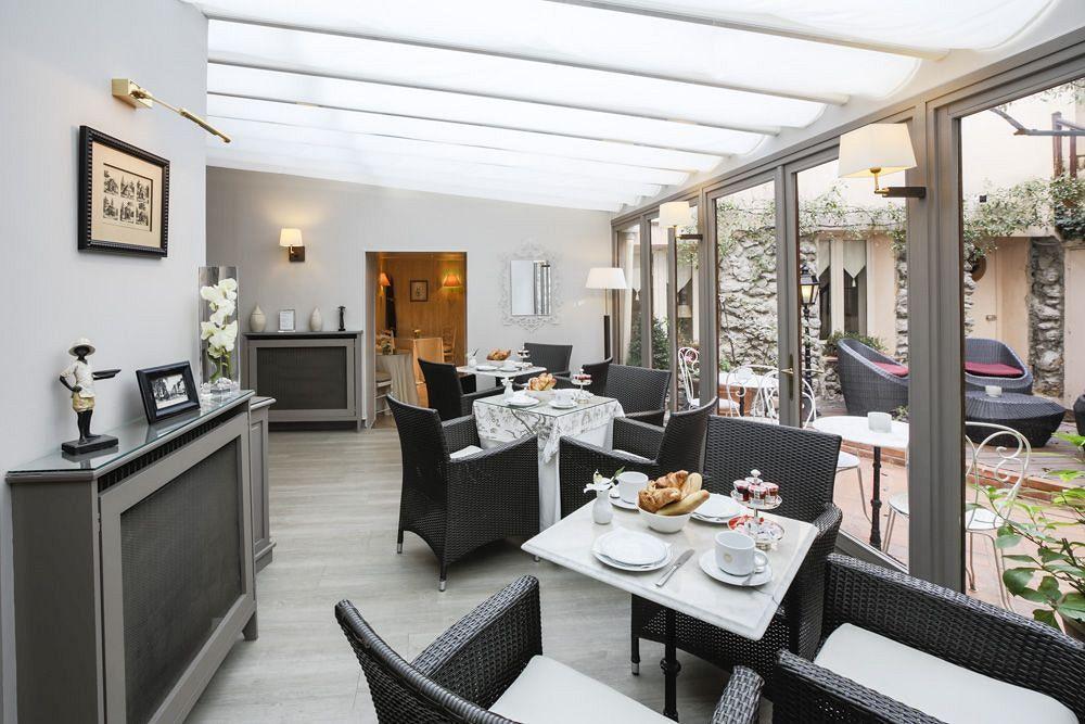 Hotel La Residence Du Berry Versailles Esterno foto