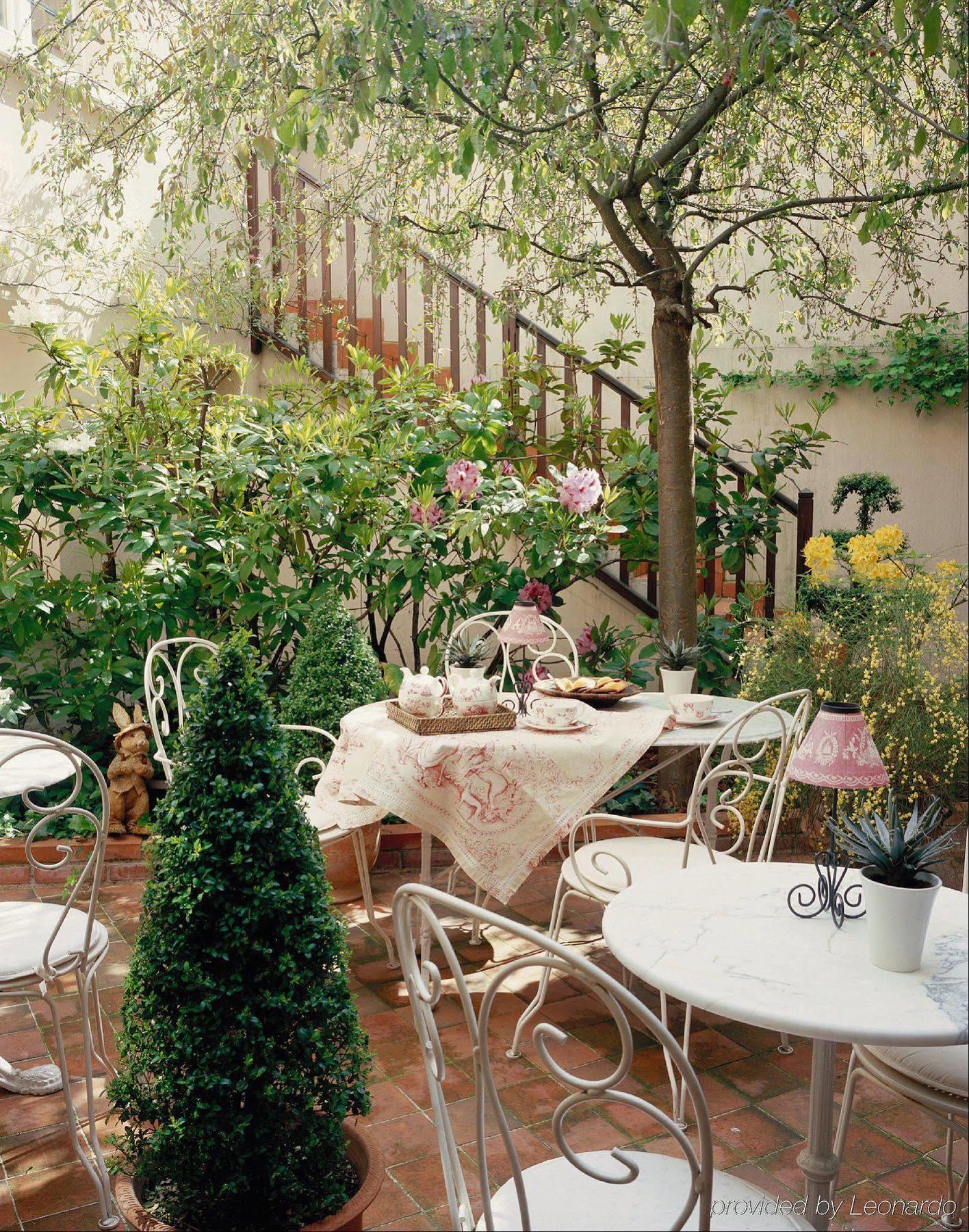 Hotel La Residence Du Berry Versailles Ristorante foto