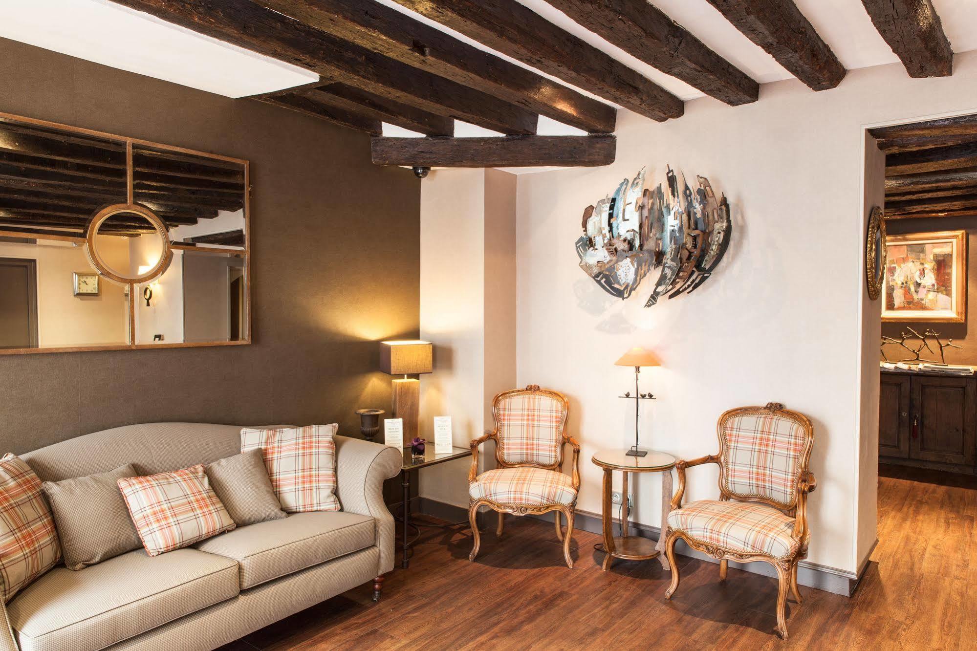 Hotel La Residence Du Berry Versailles Esterno foto
